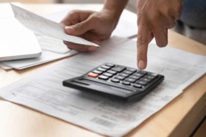 Naudas aizdevumi finansiālās stabilitātes atgūšanai